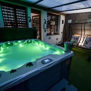 Hébergement de vacances Spa Privatif Toulouse Jacuzzi, Aucamville
